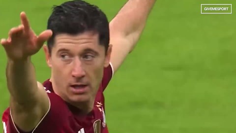 The 11 players with the most goals without penalties in the 21st century revealed