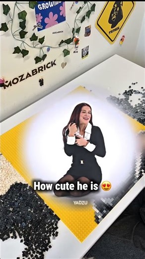 too cute 😍😍😍#mozabrick #strangerthings #noahschnapp #chloeschnapp