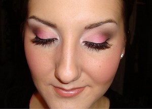 Valentine's Day Makeup- Pink and Chocolate/Coastal Scents