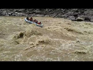 Dangerous Raft flip over | Nepal | Accident | Trishuli | Upset Rapid|
