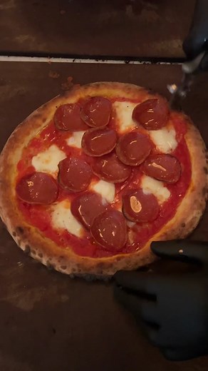 Parlor Pizza Bar on TikTok