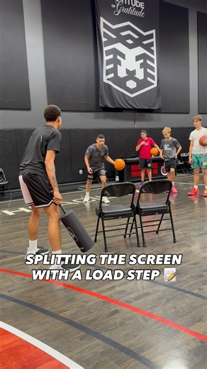 Load Steps (depending on the space) can help you split the gap when the defender overplays 🔑