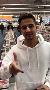 Mein erstes Album überall erhältlich !! :-) | MC BILAL