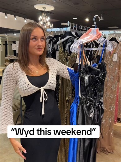 Weekend Shopping for Glamorous Dresses