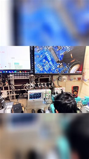 আজকের ক্লাসে Clock Generator Section (14.32 MHz) নিয়ে বিস্তারিত হাতে-কলমে আলোচনা করা হয়েছে ⏱️ ল্যাপটপ/ডেস্কটপ মাদারবোর্ডে 14.32 MHz clock কেন দরকার, কোথা থেকে আসে, কোন কোন IC-তে যায় এবং এই clock না থাকলে কেন বোর্ড On-Off / No Power / No Display সমস্যা করে—সবকিছু DSO দিয়ে প্র্যাকটিক্যালি চেক করে দেখানো হয়েছে। এভাবেই আমরা স্টুডেন্টদের রিয়েল ট্রাবলশুটিং স্কিল তৈরি করছি, শুধু থিওরি নয়—বাস্তব কাজ শেখানোই আমাদের লক্ষ্য। #tag #A#tagC#AshikComputerG#ClockGeneratorM#14_32MHzrboardRepair