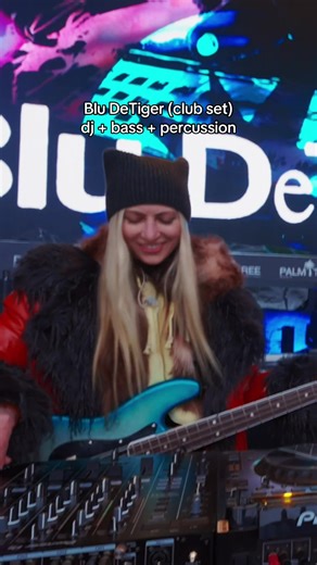 DJing and playing bass in 10 degree weather in aspen #dj #djset #bludetiger #bass