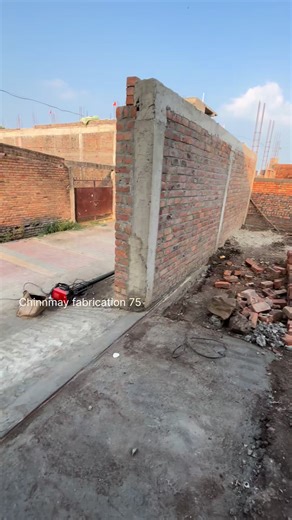 Ganesh Thokle on Instagram: "Sliding with folding gate installation #foldingtable #slidinggate #gate"