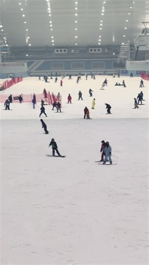 Beginner Snowboarding Tips for a Fun First Experience