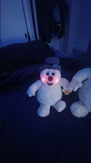 Gemmy Frosty The Snowman Plush Singing