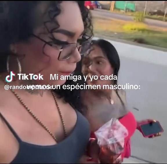 neta si 💜 #fyp #karinatorres #paolitasuarez #lasperdidas #humor