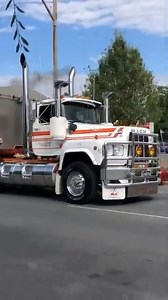 Mack v8 e9 by Andrew Derham | One Diesel