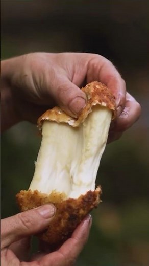 🧀THE Cheeseburger (Lamb) | Recipe | Almazan Kitchen🍔