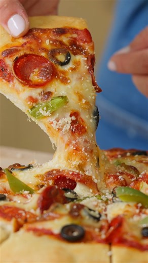 NO-YEAST PIZZA DOUGH! 🍕 Whether you’re snowed in, or you’re looking to ditch the Super Bowl party delivery, homemade pizza has never been easier. 🙌🏻 I created this no-yeast pizza dough recipe back in 2020 when yeast was hard to find, and it quickly became a viral sensation with hundreds of 5-star reviews. All you need is: ▫️ all-purpose flour ▫️ baking powder ▫️ water ▫️ olive oil Comment with PIZZA and I’ll DM you the full video and recipe! | Just a Taste