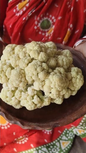 Crispy Cauliflower Pakora Recipe | Easy Evening Snack #cauliflowerpakora #gobipakora #pakorarecipe