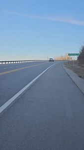 Who loves the sound of a nasty Jake Brake from a 6.7 Cummins?🤤😜 #DieselArmy 🎥: @highstandarddiesels #dieselarmymagazine #dieseltrucks #dieseltruck #cummis #67cummins #jakebrake #ram #ramtrucks | Diesel Army