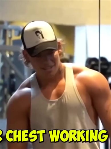 5.9K views · 31 reactions | CRAZY CLEANER shocks GIRLS in a GYM prank # Aesthetics in Public | 헧͟ 헲͟ 헸͟ 헮͟ 혀͟ 헵͟ 헶. | Facebook