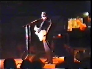 Slim Whitman Sings Cattle Call Live in Concert