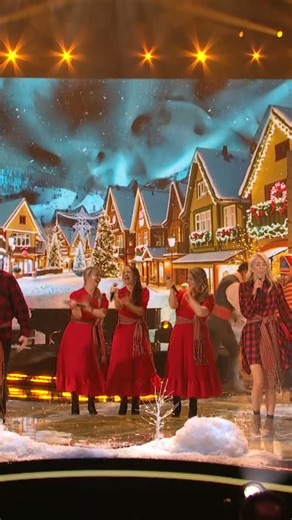 489 reactions · 24 shares | Dimanche dernier, Sam Breton et Anouk Meunier ont enfilé la ceinture fléchée pour un medley traditionnel endiablé!  Entrez dans la danse vous aussi en voyant ou revoyant l'épisode de Noël sur TVA+! ➕ tvaplus.ca/tva/chanteurs-masques Loto-Québec est fière d'encourager la culture d'ici et d'être partenaire de l’émission! ⚜️ ⎯⎯⎯⎯⎯⎯⎯⎯⎯⎯  Chanteurs masqués  Dimanche 19h | TVA et TVA+ | Chanteurs masqués | Facebook