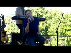 Scotty McCreery- Water Tower Town LIVE at SeaWorld