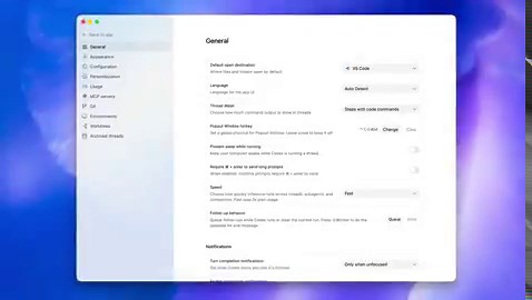 OpenAI Codex App 的 Local environments 功能解决 Agent 工作环境的自动化配置问题Local environments 功能本质上是在解决一个关键问题：如何让 AI Agent 在全新的 worktree 中快速获得可运行的开发环境。当你使用 Codex 进行多线程任务处理时，每个线程会在独立的 worktree 中运行。这些 worktree 是全新的目录，只包含 Git 仓库的内容，但不包含已安装的依赖、构建产物或本地配置文件。Local environments 就是用来填补这个 gap 的配置系统。配置架构：.codex 目录机制Codex 将环境配置存储在项目根目录的 .codex 文件夹中，这个设计有几个关键特点：1. 版本控制友好：.codex 目录可以提交到 Git 仓库，实现团队共享2. 项目级隔离：每个项目独立配置，避免全局污染3. 多项目支持：如果仓库包含多个子项目，需要在包含 .codex 的具体项目目录中打开两个配置维度1. Setup Scripts（环境初始化脚本）触发时机：每次 Codex 创建新的 worktre