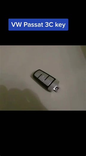 VW Passat Schlüssel Batterie Austausch Anleitung