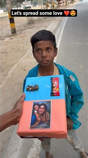 Let's spread some love ❤️ ep-7 #humanity #helping