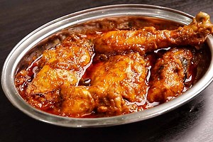 Masala Chicken cooked in an easy to make restuarant style. | Spice Eats