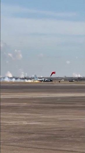 NASA Plane CRASH Lands at Texas Airport #shorts