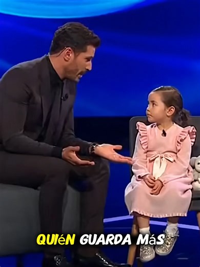 Niña revela secretos familiares en divertido programa