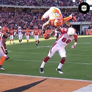 On this date in 2011, Jerome Simpson stuck the landing! (🎥 @nfllegacy) | NFL on CBS