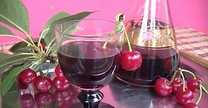 Ovako se pravi domaći liker od višanja koji uspeva baš svima