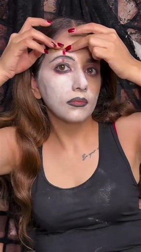 DIY Halloween Makeup Hack 🎃 | Easy, Budget & Beginner Friendly