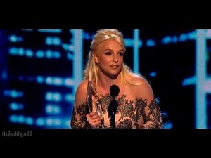 Britney Spears - People Choice Awards 2014 (Favorite Pop Artist) [HD 720p]