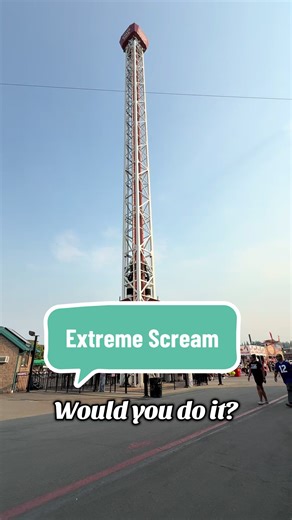 Extreme Scream Thrill Ride at Washington State Fair