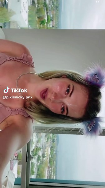 Pixie Nicky 🧚‍♀️ (@pixienicky.pdx)’s videos with original sound - Pixie Nicky 🧚‍♀️