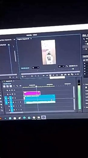 Taught students the basics of Pen Tool and Masking in Adobe Premiere Pro.