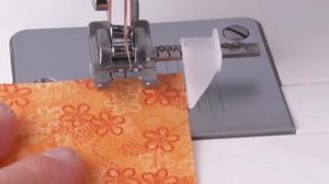 2.2K views · 66 reactions | The Sew Easy Foot is on sale for a limited time -- but what's it for? Use this presser foot when you struggle with sewing a perfectly straight line at the seam allowance you need. Learn more: https://ow.ly/p44550Pi4cO | Singer North America | Facebook