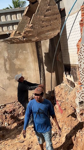 917K views · 828 reactions | Excavator hits concrete with wooden poles,Excavator tractor digging pits | Creative Handmades Ideas Diy | Facebook