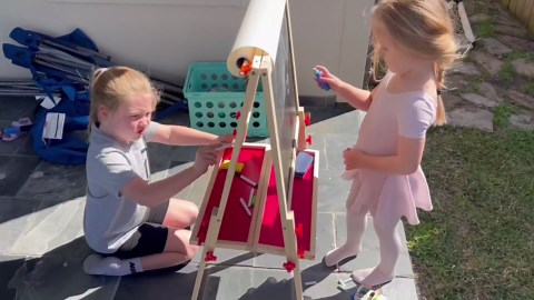 Wooden Adjustable Easel for Kids, Quick-Fold Kids Easel with Paper Roll&Accessories, Double Sided Painting Easels for Toddlers 3,4,5,6,7,8,9,10 Years, Perfect Painting Gifts&Supplies for Boys&Girls