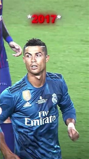 matio messi admires Ronaldo over time 🤣