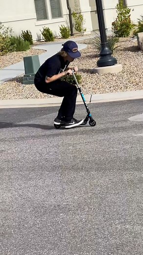 the banger at the end was nuts 🥜💣 #scooter #tricks #tannerfox | Tanner Fox