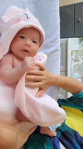 “Sparkling Clean: How to Gently Clean Your Baby’s Face After Bath Time step by step 🤗❤️ #foryou #baby #reels #followers #newborn #mom #tips | Mama G Vlog