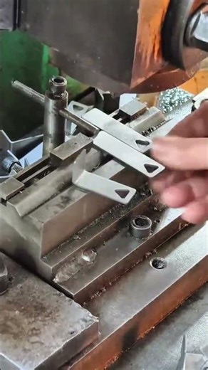 Bending Small Metal Sheets with a Manual Press Machine Indoors