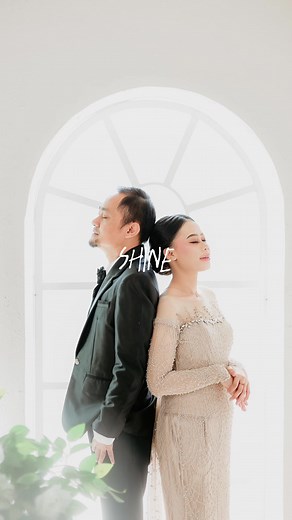 Prewedding Session Ira & Amir . MUA @mylindhamakeup Venue @studioadventure #photo #prewedding #studio #indoor