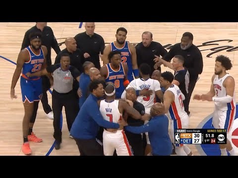 Karl-Anthony Towns shoves Paul Reed and Reed was ready to fight 👀