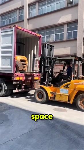 Tight space? Send the small forklift in first. | Ilonka.do