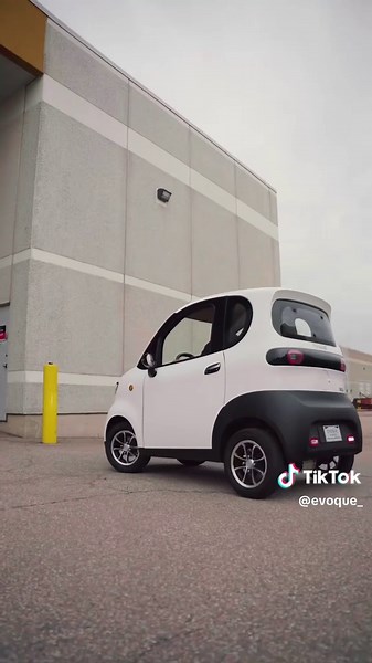 Discover the All-New Evoque Enza Mobility Scooter