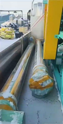 Heavy Machine Loading in Truck 🚚⚙️ #HeavyMachine #LoadingProcess #AmazingWork