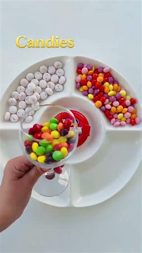 AMERICAN Candys Are The BEST 🍬 #satisfying #candy #chocolate#usashorts #chocolate #crystalsdotcom