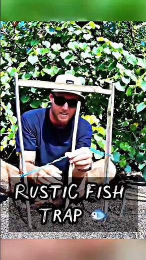 How to Make a PRIMITIVE FISH TRAP! 🐟🔨